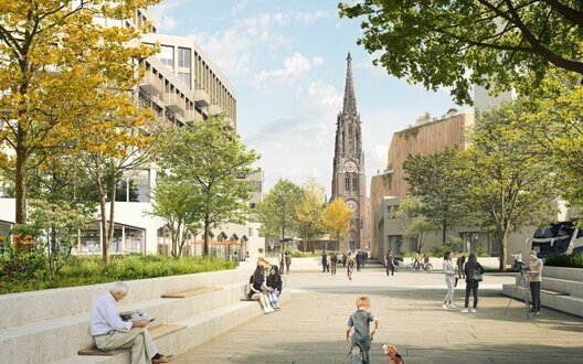 Innenstadt mit vielen grünen Bäumen | © De Zwarte Hond Groningen / Gefördert durch das Bundesministerium für Wohnen, Stadtentwicklung und Bauwesen mittels des Programms "Zukunftsfähige Innenstädte und Zentren"