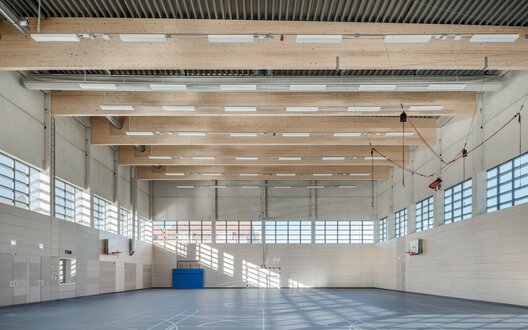 Sporthalle der Neuen Oberschule Lehe | © BIS/Marcus Bredt
