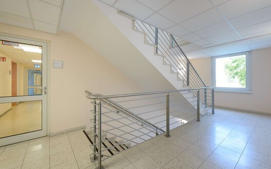 Treppenhaus eines Bürogebäudes  | © BIS/A. Schimanke 