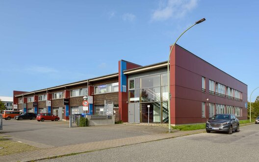 Außenansicht eines Büro- und Werkstattgebäudes in Bremerhaven  | © BIS/A. Schimanke