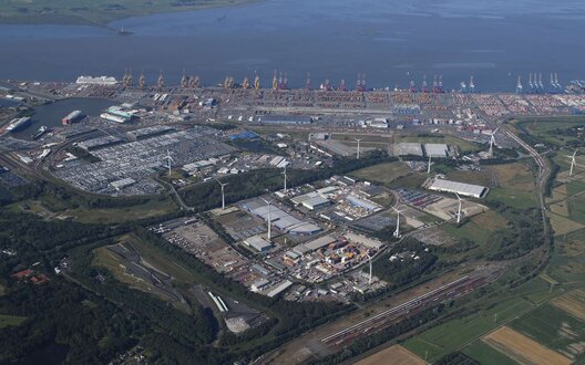 Luftbild vom Industriegebiet LogInPort | © BIS/W. Scheer