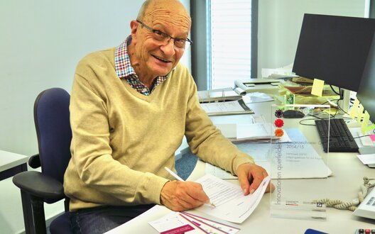 Horst Lüdtke hat 2009 das Netzwerk Schule, Wirtschaft und Wissenschaft für die Region Unterweser e.V. (NSWW) mitgegründet. Der Bremerhavener war bis 2011 Leiter der Handwerkskammer Bremen, Außenstelle Bremerhaven. | © BIS/Kristina Müller