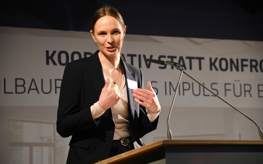 Moderatorin Rieke-Marie Wilken | © Heiko Sandelmann